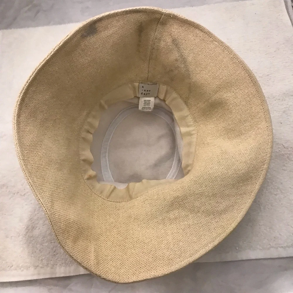 Women's A New Day S-M Straw Beach Hat